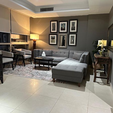 One Constitution Avenue By Goldfinch Aparthotel Islamabad Bagian luar foto