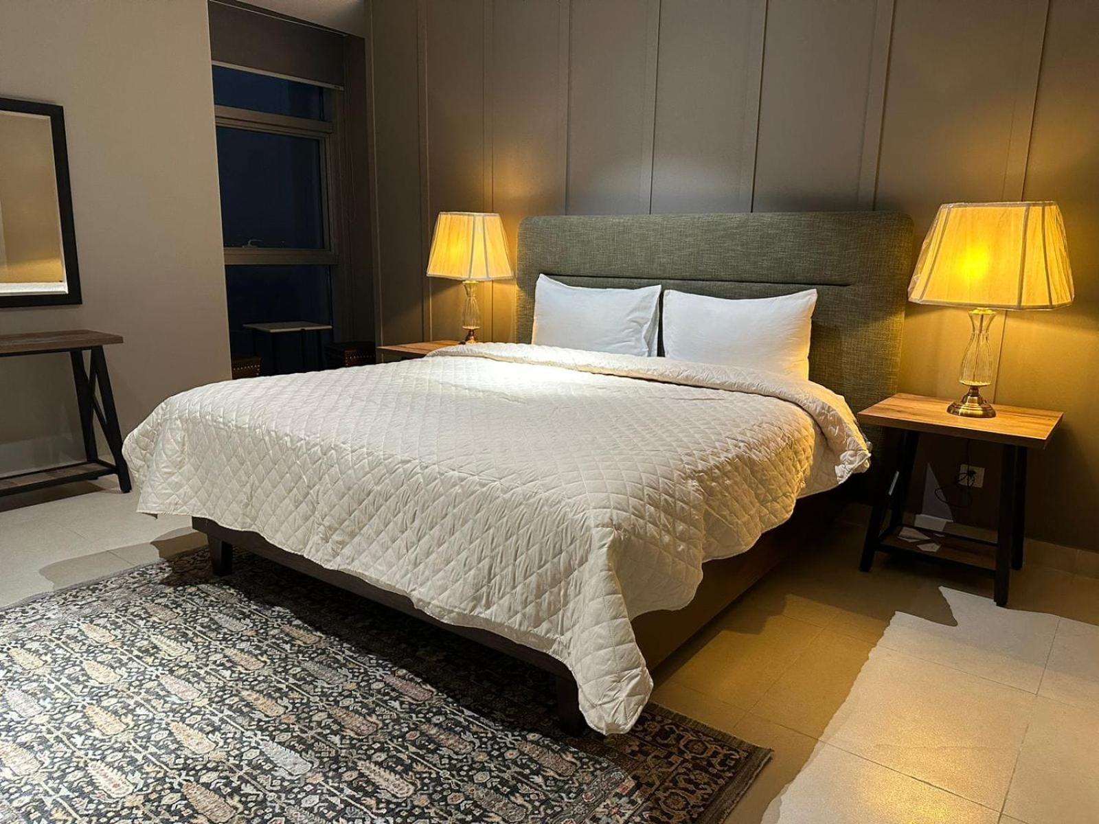 One Constitution Avenue By Goldfinch Aparthotel Islamabad Bagian luar foto